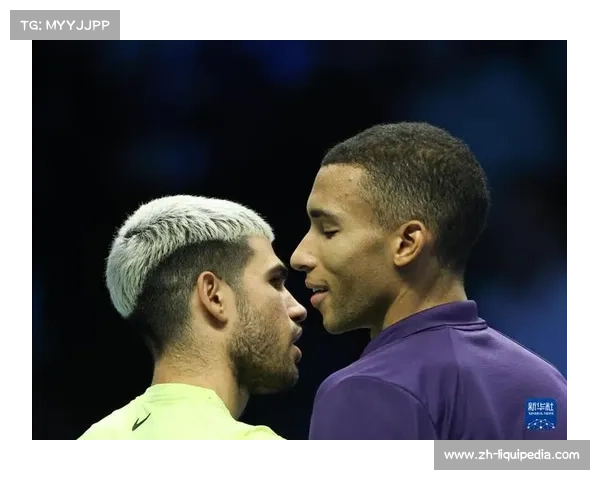 阿尔卡拉斯总决赛半决赛强势开局,速胜阿利亚西姆