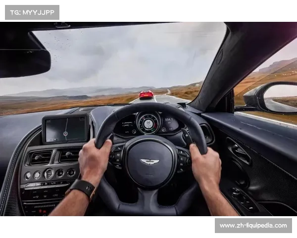 阿贾巴与马丁对决被视为重量级关键卡位战，胜负影响双方发展轨迹